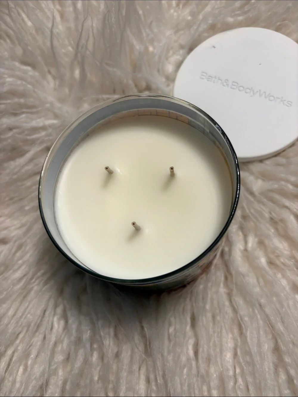 NWT! Bath and Body Works 3 wick candle